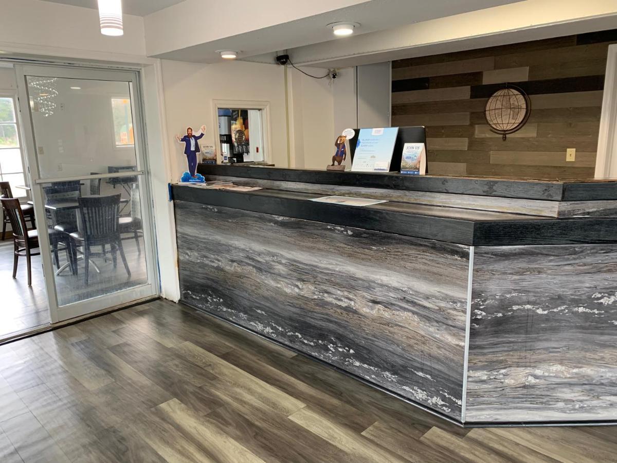 Travelodge By Wyndham Walterboro Εξωτερικό φωτογραφία