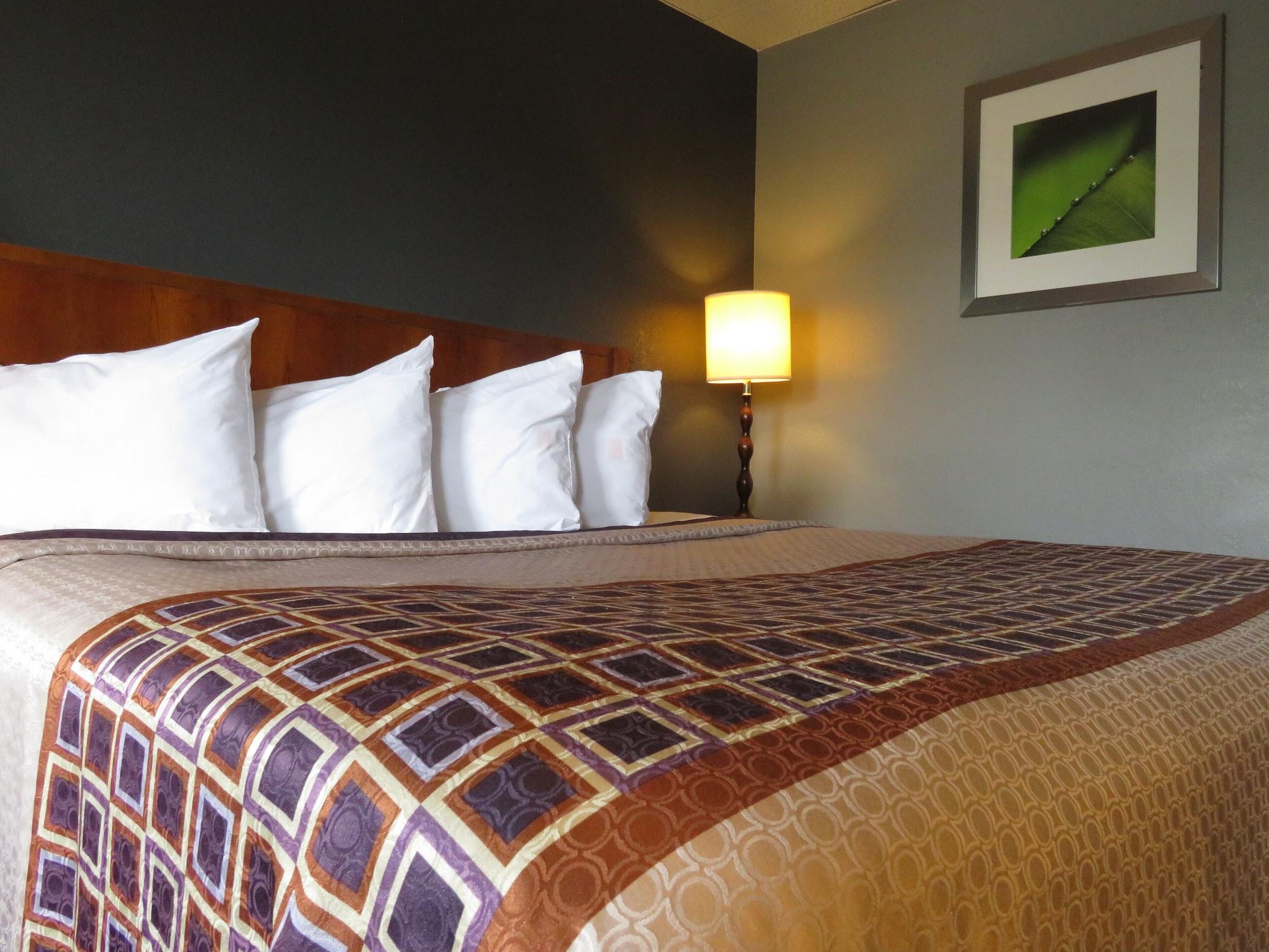 Travelodge By Wyndham Walterboro Εξωτερικό φωτογραφία